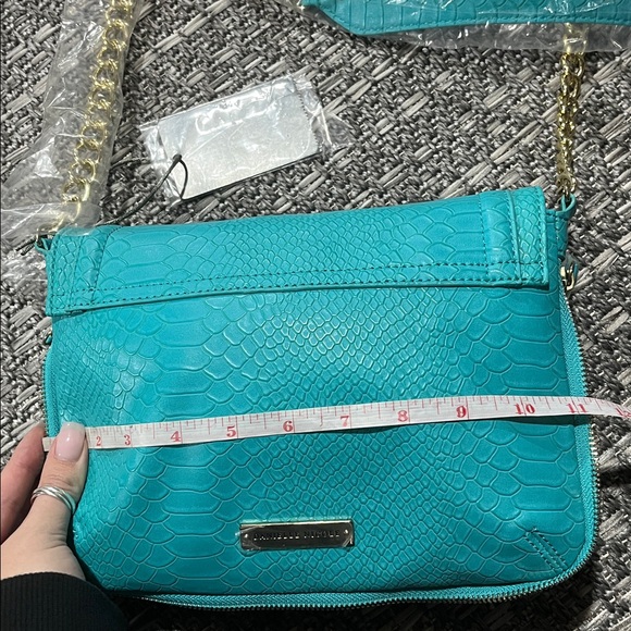 Danielle Nicole | Teal Peyton Shoulder Bag - Picture 13 of 16